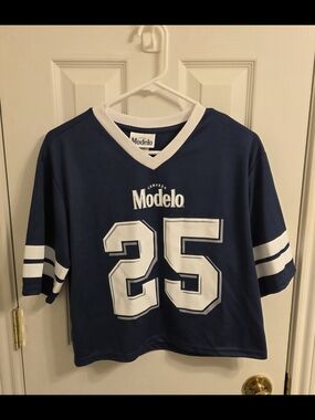 Modelo Blue and White Jersey Crop Top Size XS